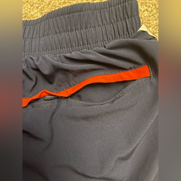 champion lined shorts - Picture 4 of 6